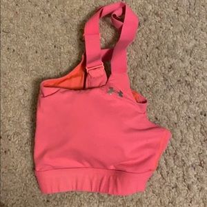 Under Armour Sports Bra 💕